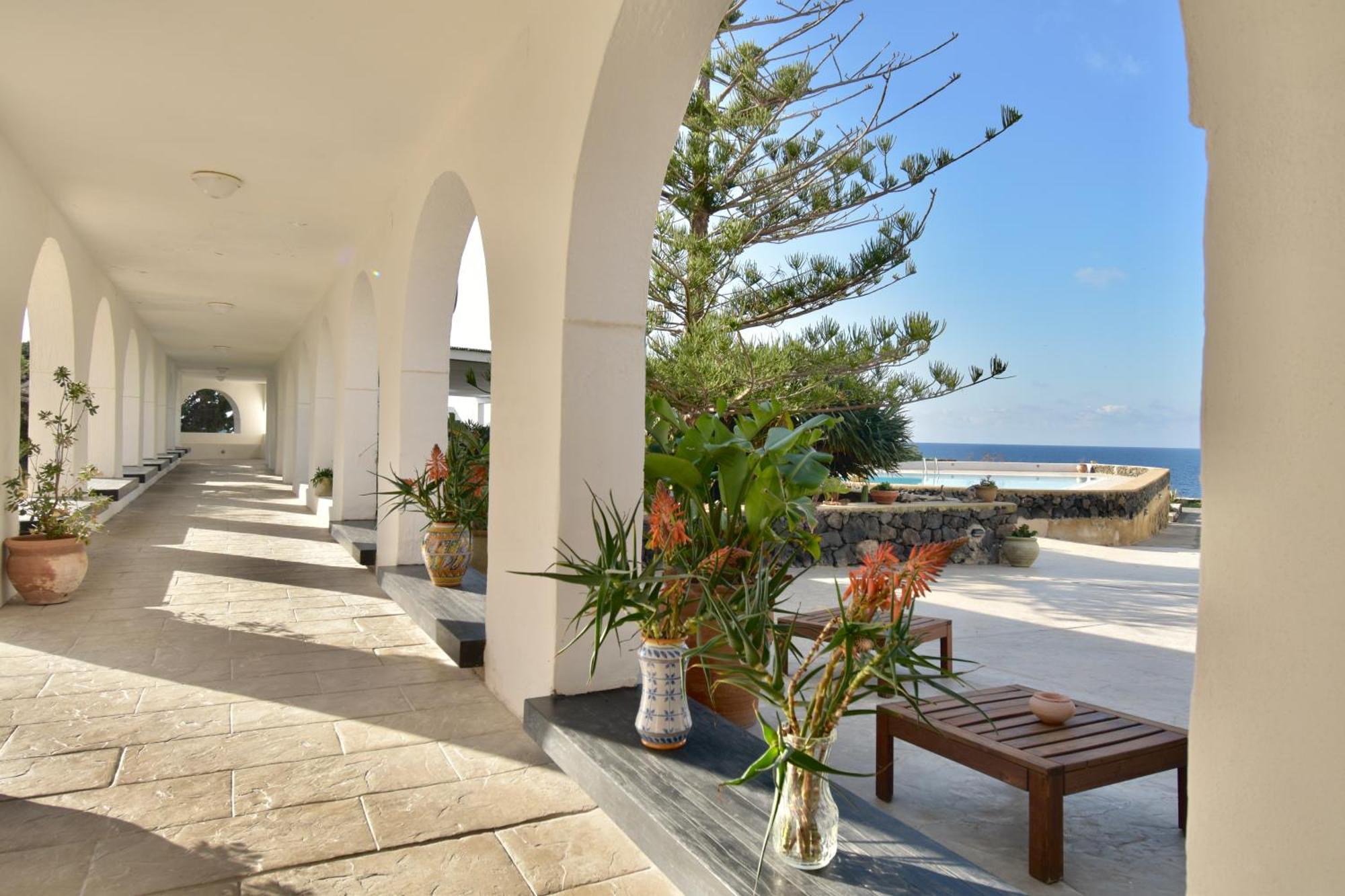 Cossyra Hotel Madonna Delle Grazie Dış mekan fotoğraf