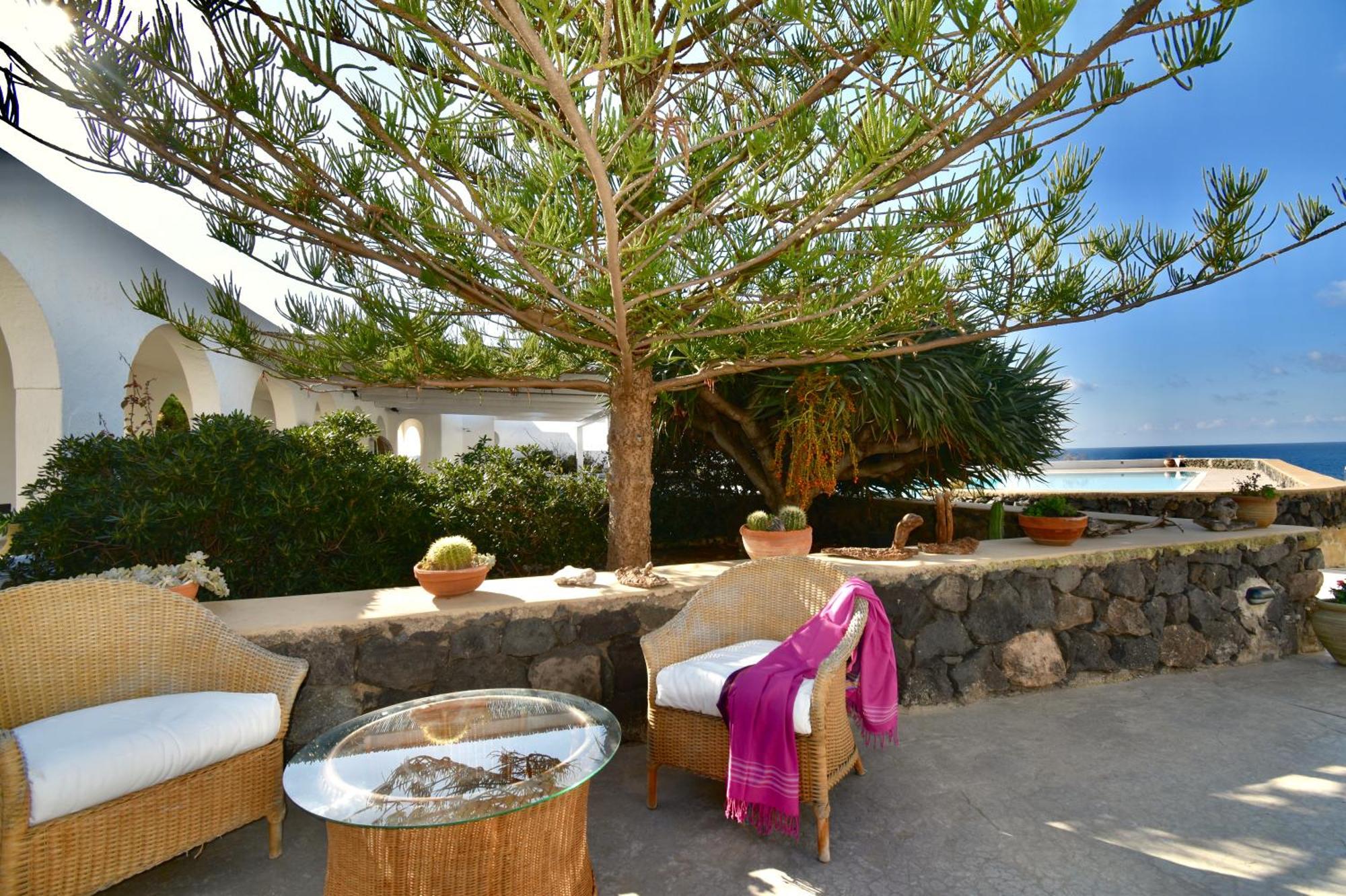 Cossyra Hotel Madonna Delle Grazie Dış mekan fotoğraf