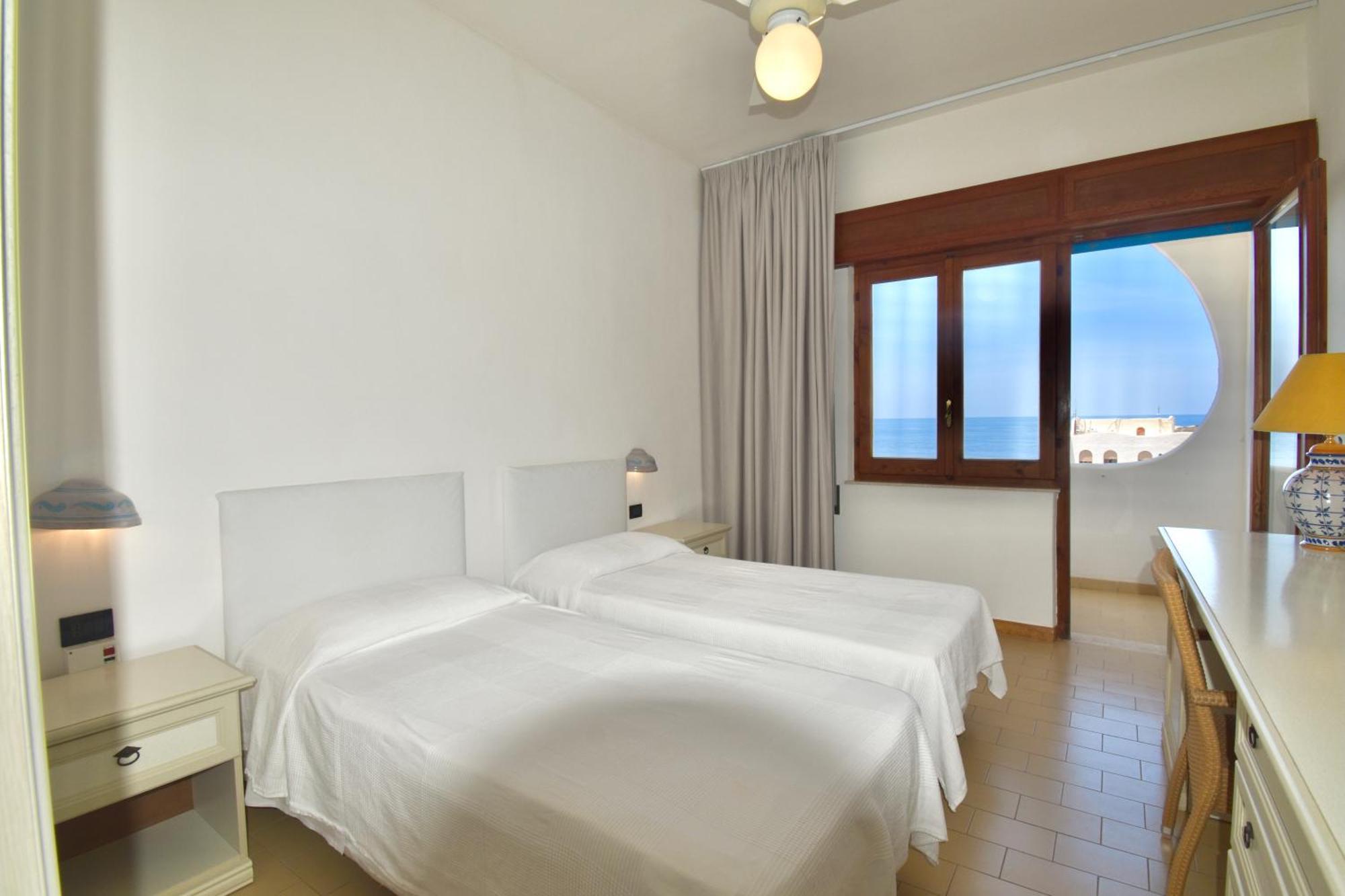 Cossyra Hotel Madonna Delle Grazie Dış mekan fotoğraf